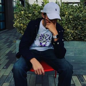 Meet your Posher, Johnny